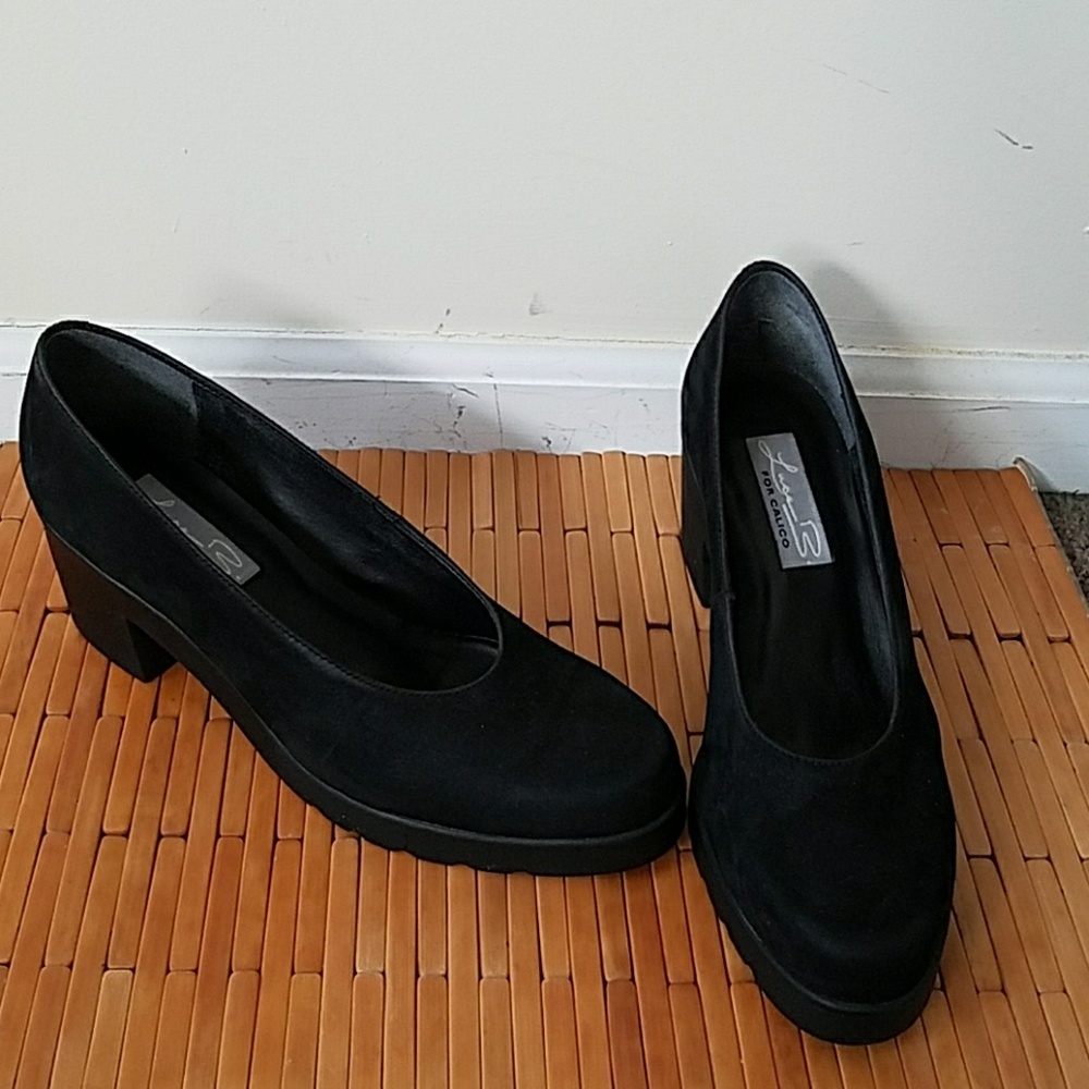 Luca B suede shoe